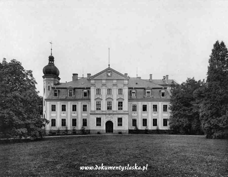 Schloss_Kostau_Kreuzburg (4).jpg
